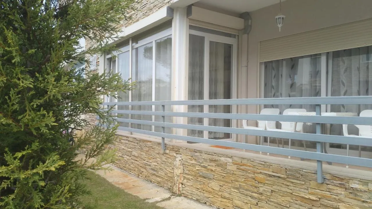 דורס Gjiri Lalzit Home 0*,  אלבניה